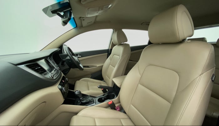 2017 Hyundai Tucson 2WD AT GL DIESEL, Diesel, Automatic, 64,322 km, Right Side Front Door Cabin