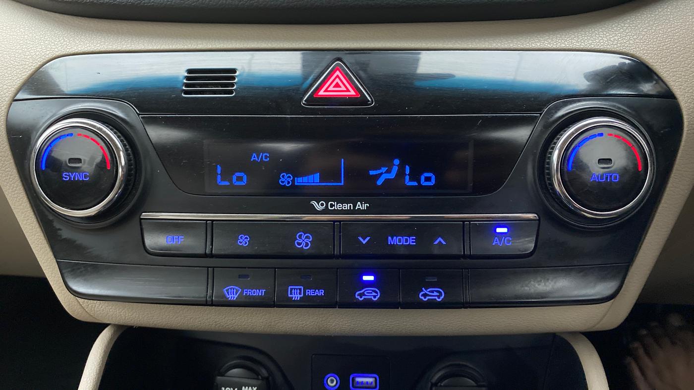 2017 Hyundai Tucson 2WD AT GL DIESEL, Diesel, Automatic, 64,322 km, Automatic Climate Control