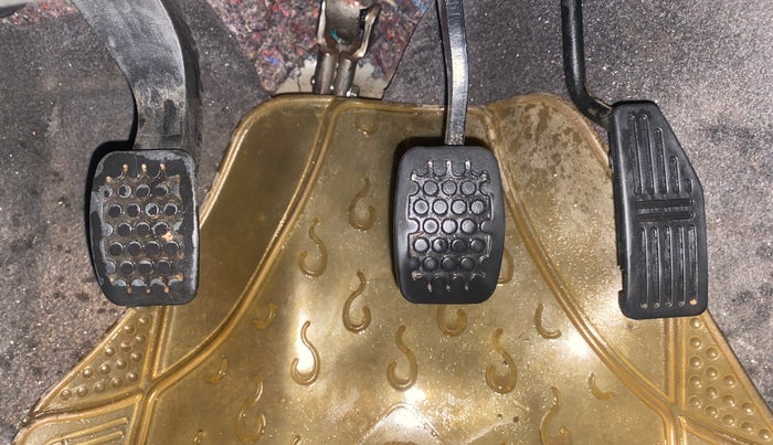 2013 Chevrolet Beat LS PETROL, Petrol, Manual, 34,880 km, Pedals