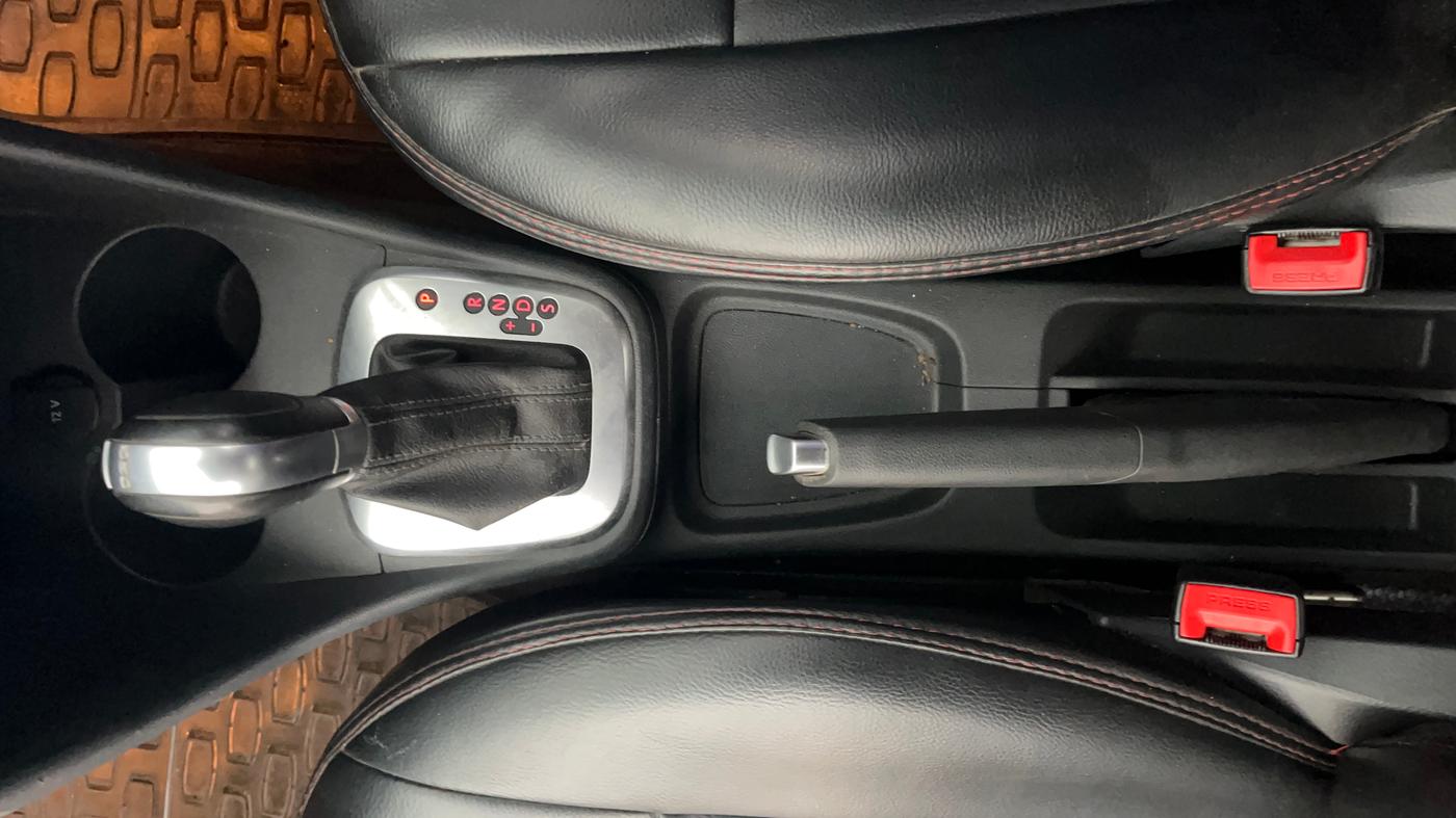 2017 Volkswagen Polo GT TSI AT, Petrol, Automatic, 24,640 km, Gear Lever