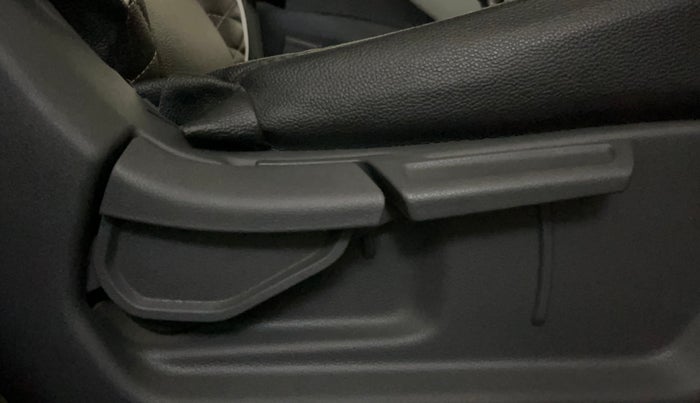 2020 Hyundai AURA S 1.2 AMT, Petrol, Automatic, 47,895 km, Driver Side Adjustment Panel