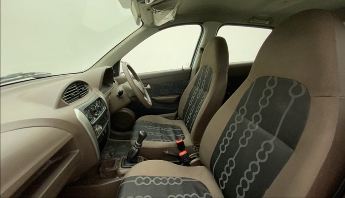2012 Maruti Alto 800 LXI, Petrol, Manual, 64,306 km, Right Side Front Door Cabin