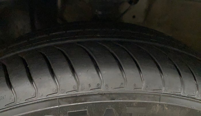 2022 Maruti Celerio ZXI PLUS, Petrol, Manual, 49,776 km, Left Front Tyre Tread