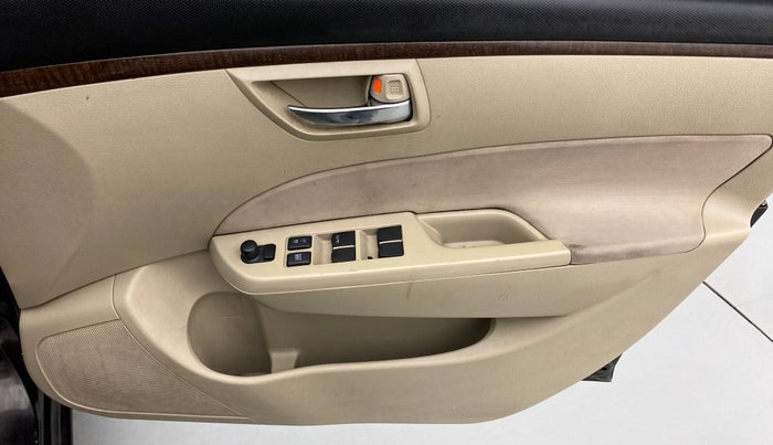 2016 Maruti Swift Dzire VDI ABS, CNG, Manual, 1,14,747 km, Driver Side Door Panels Control