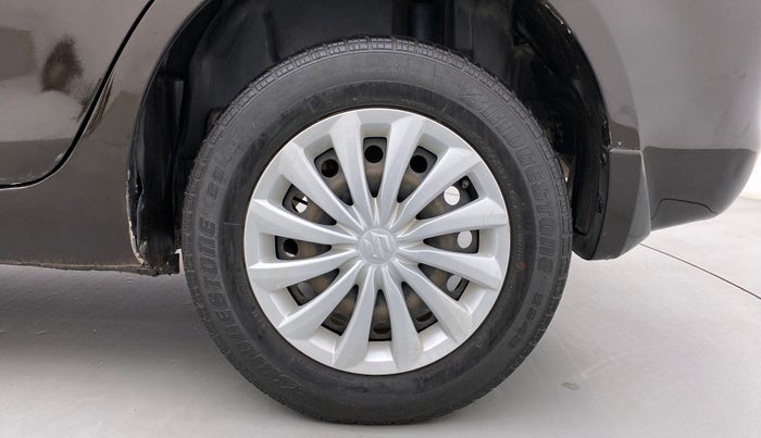 2016 Maruti Swift Dzire VDI ABS, CNG, Manual, 1,14,747 km, Left Rear Wheel