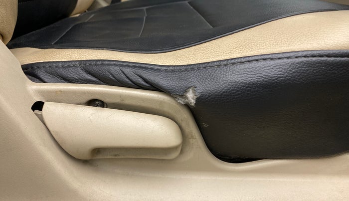 2016 Maruti Swift Dzire VDI ABS, CNG, Manual, 1,14,747 km, Driver Side Adjustment Panel