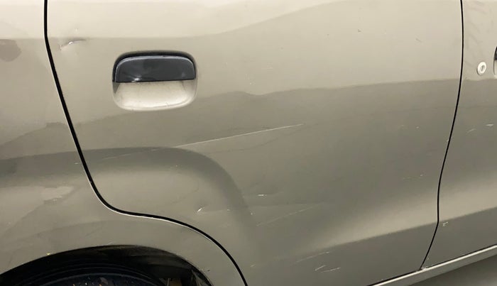 2019 Maruti New Wagon-R LXI CNG 1.0, CNG, Manual, 53,481 km, Right rear door - Slightly dented