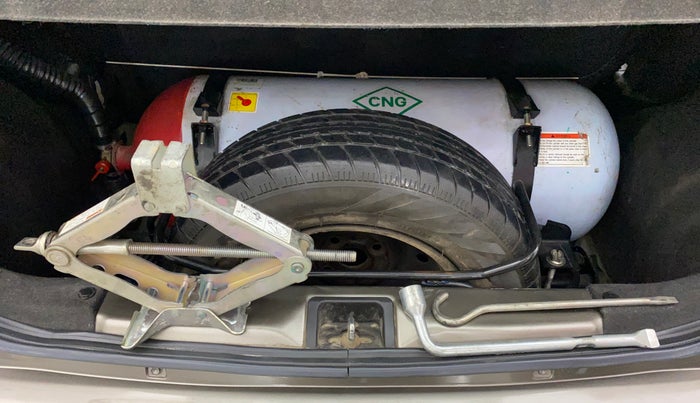 2019 Maruti New Wagon-R LXI CNG 1.0, CNG, Manual, 53,481 km, Spare Tyre