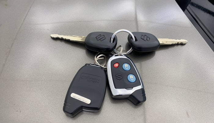 2022 Maruti New Wagon-R LXI CNG 1.0, CNG, Manual, 65,954 km, Key Close Up