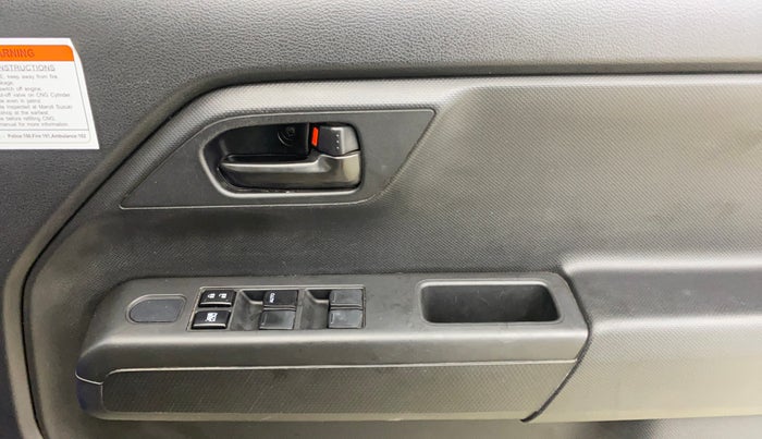 2022 Maruti New Wagon-R LXI CNG 1.0, CNG, Manual, 65,954 km, Driver Side Door Panels Control