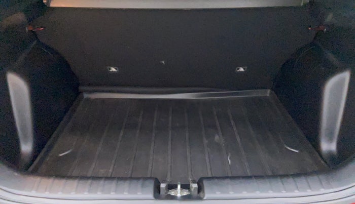2021 KIA SONET HTX GDI G1.0 DCT, Petrol, Automatic, 9,725 km, Boot Inside