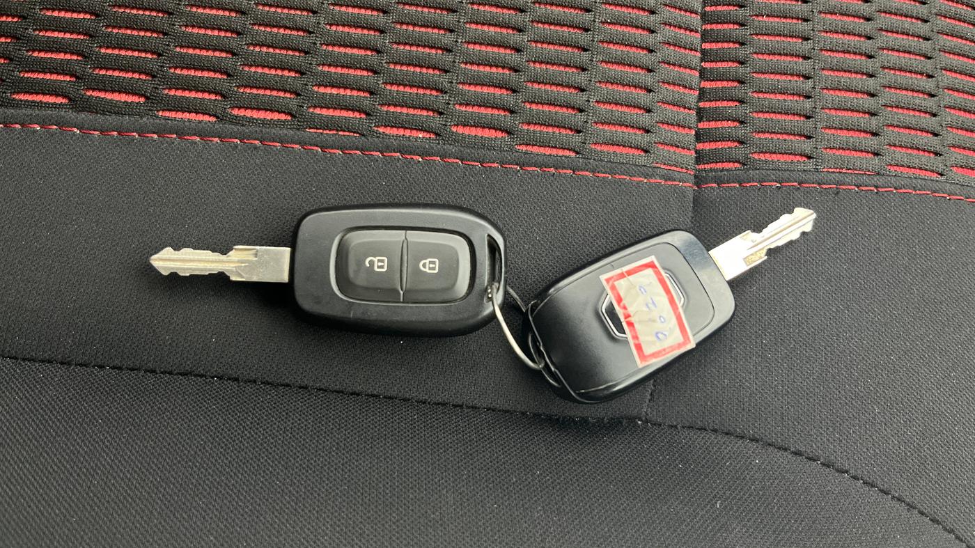 2018 Renault Duster RXS CVT, Petrol, Automatic, 54,897 km, Key Close Up