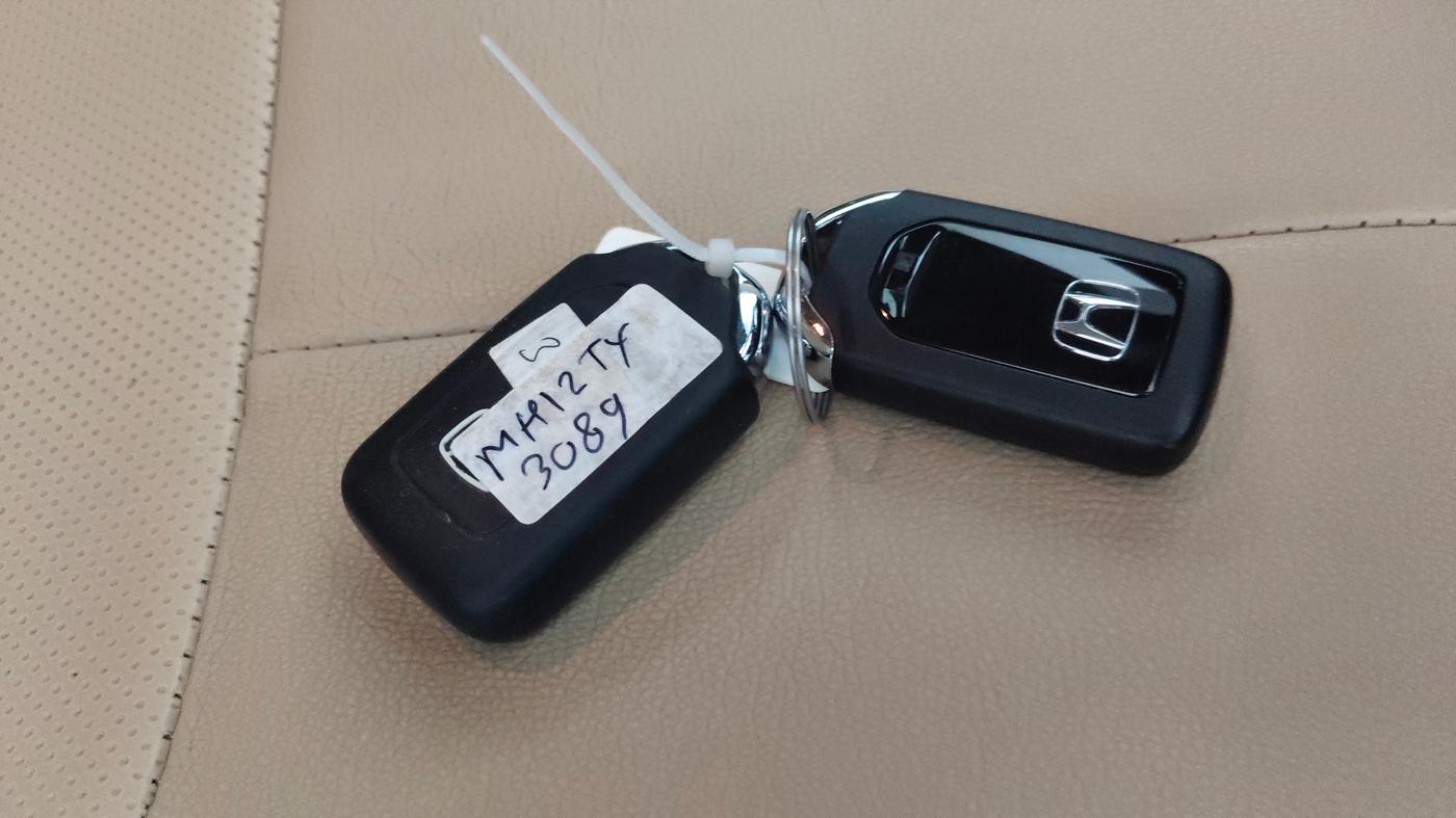 2021 Honda City 1.5L I-VTEC V MT 5TH GEN, Petrol, Manual, 35,586 km, Key Close Up