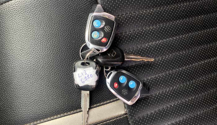 2016 Maruti Alto K10 VXI AMT, Petrol, Automatic, 35,557 km, Key Close Up