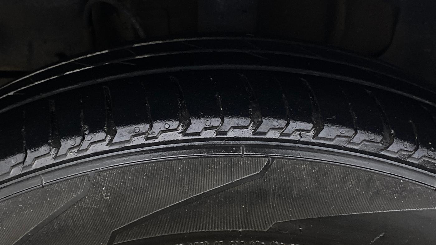 2018 Tata TIGOR XZ (O) PETROL, Petrol, Manual, 1,28,278 km, Left Front Tyre Tread