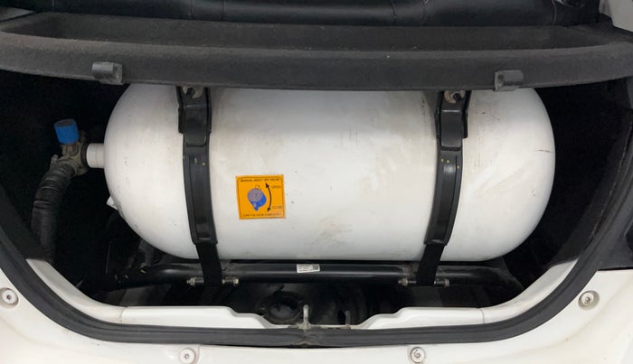 2023 Tata Tiago XT CNG, CNG, Manual, 31,749 km, Boot Inside