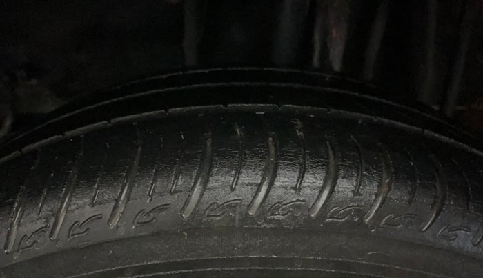 2023 Tata Tiago XT CNG, CNG, Manual, 31,749 km, Left Rear Tyre Tread