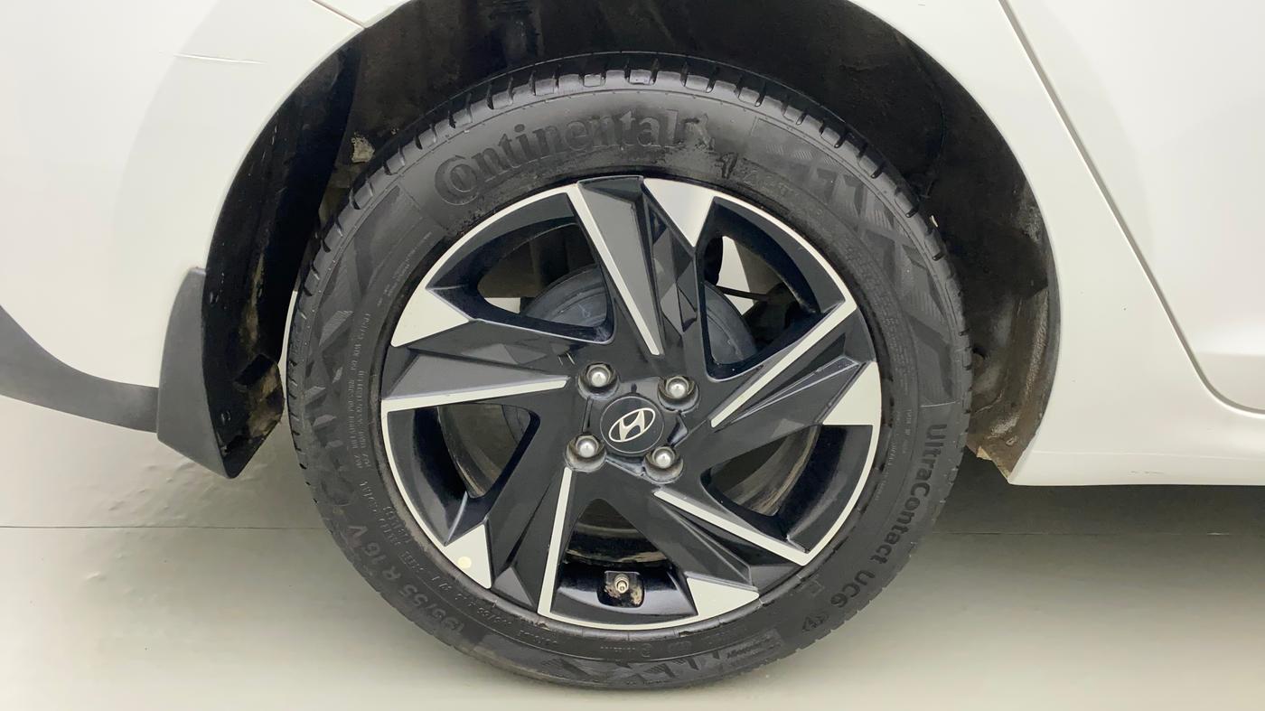 2021 Hyundai Verna SX (O) 1.5 CRDI AT, Diesel, Automatic, 33,309 km, Right Rear Wheel
