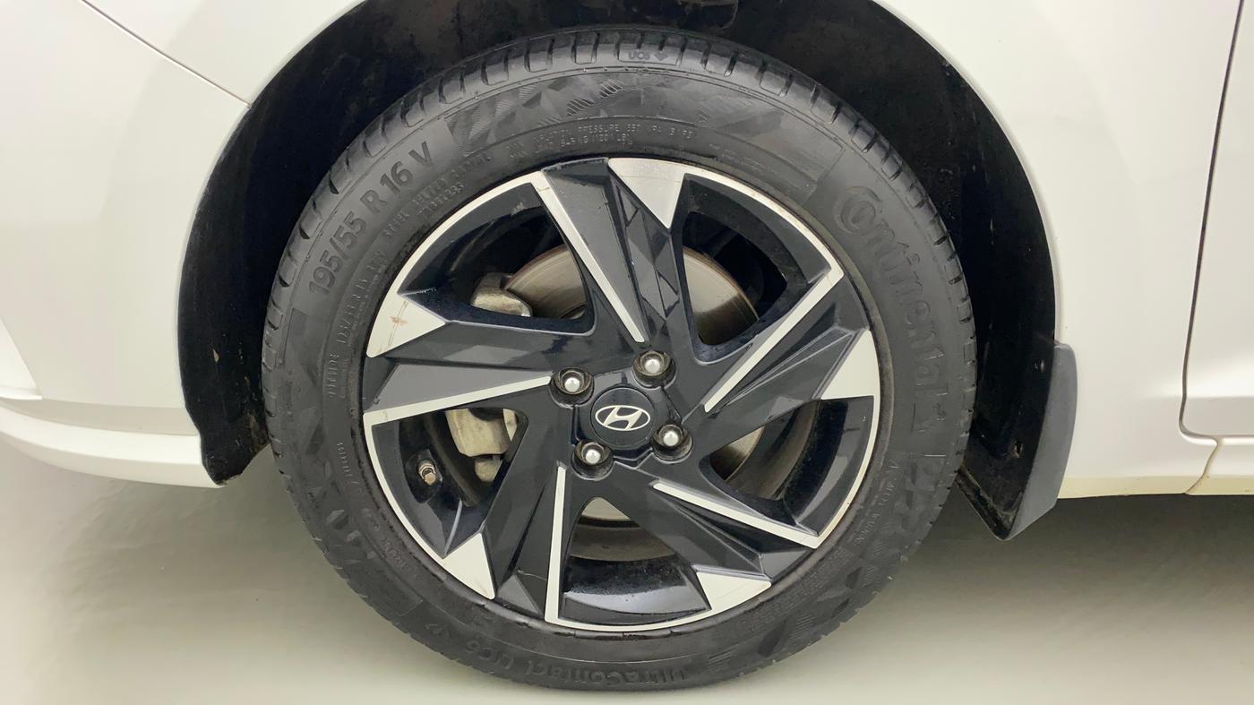2021 Hyundai Verna SX (O) 1.5 CRDI AT, Diesel, Automatic, 33,309 km, Left Front Wheel