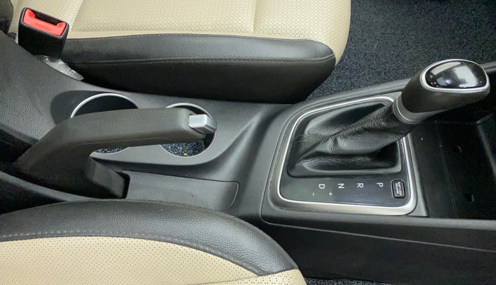 2021 Hyundai Verna SX (O) 1.5 CRDI AT, Diesel, Automatic, 33,309 km, Gear Lever