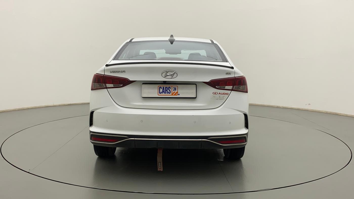 2021 Hyundai Verna SX (O) 1.5 CRDI AT, Diesel, Automatic, 33,309 km, Back/Rear