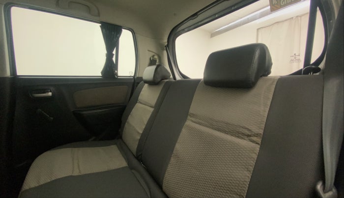 2015 Maruti Wagon R 1.0 LXI CNG, CNG, Manual, 68,302 km, Right Side Rear Door Cabin