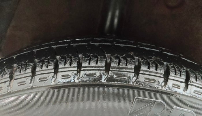 2015 Hyundai Grand i10 SPORTZ 1.2 KAPPA VTVT, Petrol, Manual, 83,156 km, Right Rear Tyre Tread