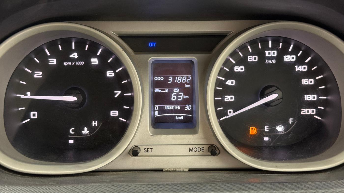 2017 Tata TIGOR XZ PETROL, Petrol, Manual, 31,881 km, Odometer Image