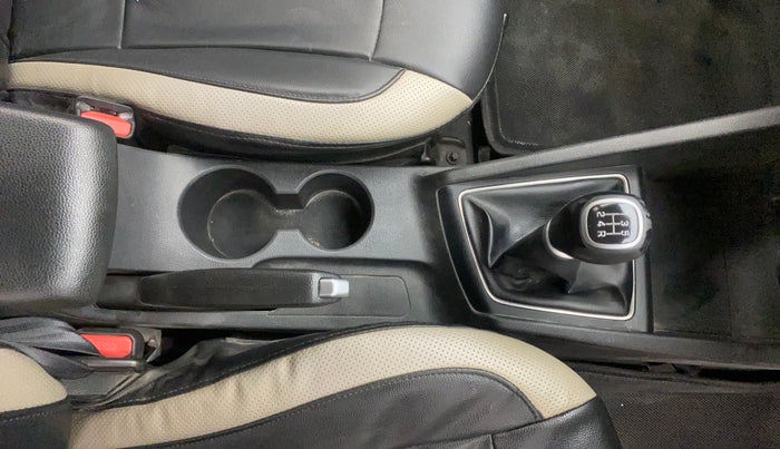 2016 Hyundai Elite i20 ASTA 1.2, Petrol, Manual, 70,061 km, Gear Lever