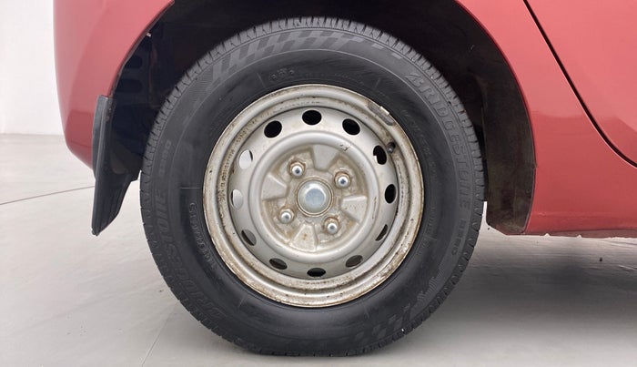 2011 Hyundai Eon ERA, Petrol, Manual, 34,968 km, Right Rear Wheel
