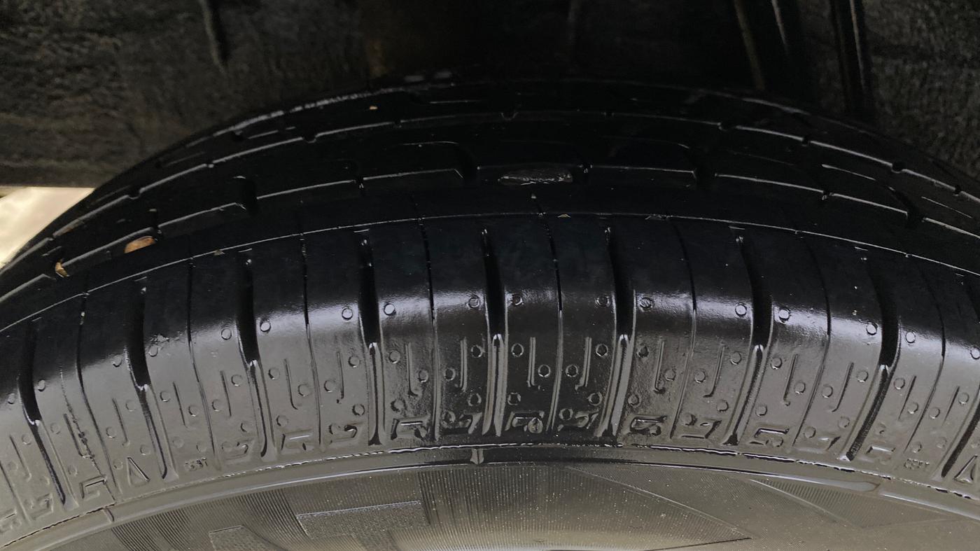 2022 Renault Kwid RXT 1.0, Petrol, Manual, 92,679 km, Right Rear Tyre Tread