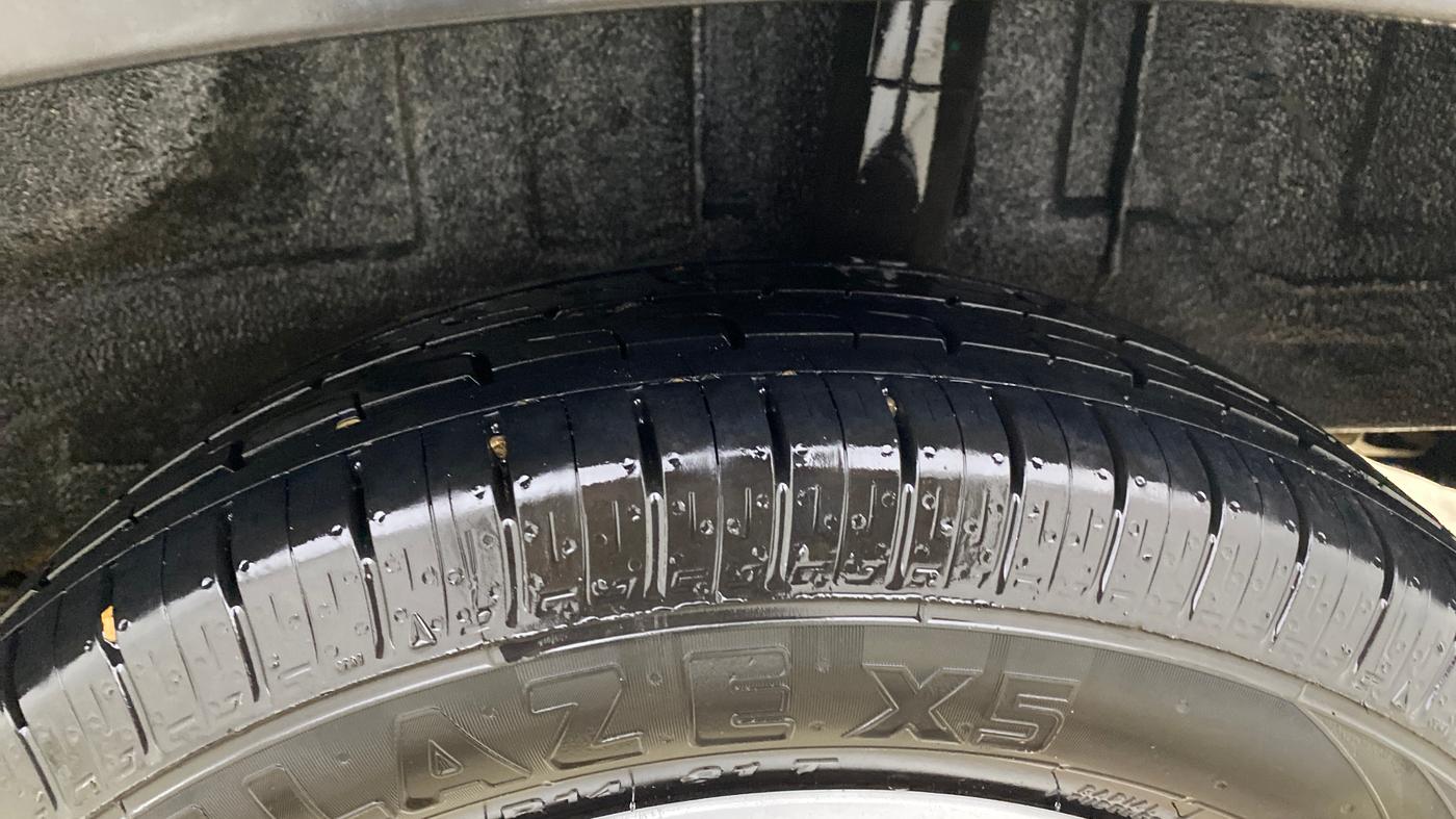 2022 Renault Kwid RXT 1.0, Petrol, Manual, 92,679 km, Left Rear Tyre Tread
