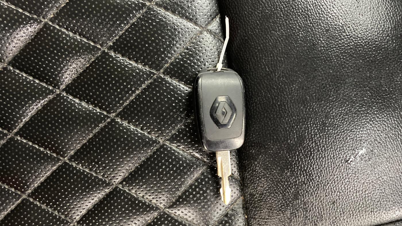 2022 Renault Kwid RXT 1.0, Petrol, Manual, 92,679 km, Key Close Up