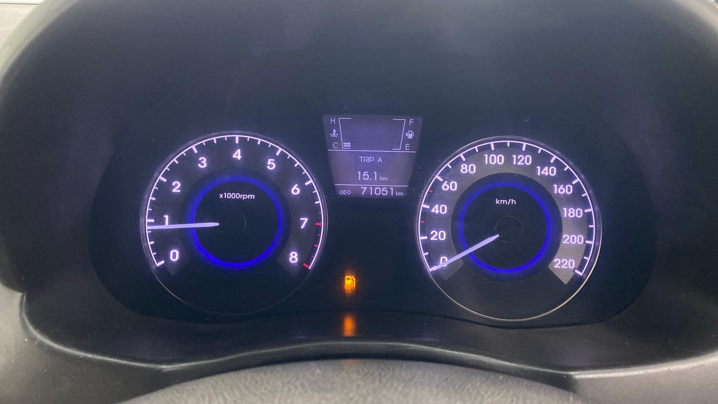 2013 Hyundai Verna FLUIDIC 1.6 VTVT SX, Petrol, Manual, 71,050 km, Odometer Image