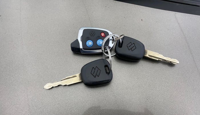 2019 Maruti New Wagon-R LXI CNG 1.0, CNG, Manual, 80,765 km, Key Close Up