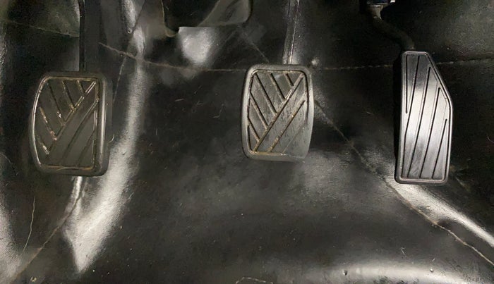2019 Maruti New Wagon-R LXI CNG 1.0, CNG, Manual, 80,765 km, Pedals