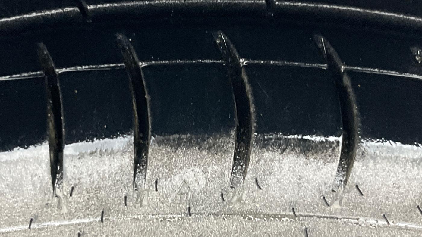 2018 Tata Tiago XZ PLUS PETROL, Petrol, Manual, 50,245 km, Right Front Tyre Tread