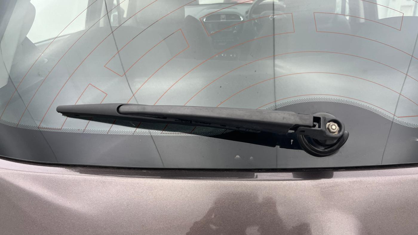 2018 Tata Tiago XZ PLUS PETROL, Petrol, Manual, 50,245 km, Rear Wiper