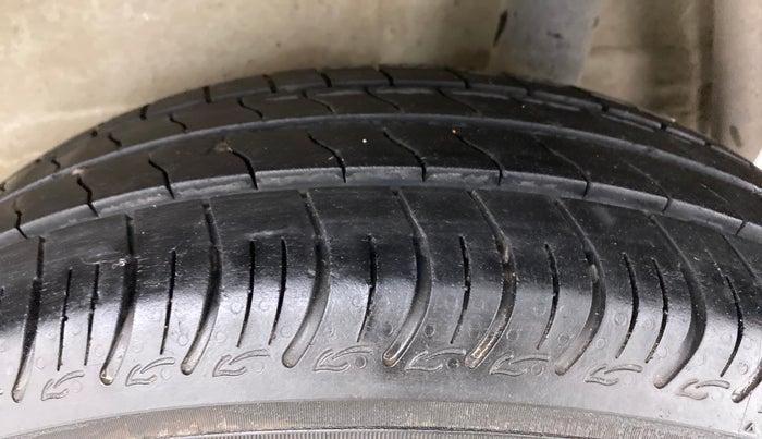 2019 Maruti S PRESSO VXI PLUS, Petrol, Manual, 20,428 km, Left Rear Tyre Tread