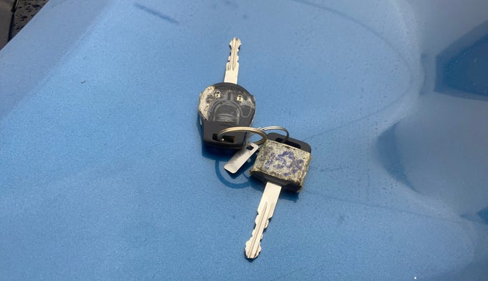 2018 Nissan Micra XV CVT, Petrol, Automatic, 66,084 km, Key Close Up