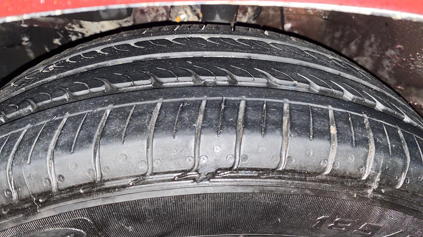 2017 Honda Jazz 1.2L I-VTEC V AT, Petrol, Automatic, 73,792 km, Left Front Tyre Tread