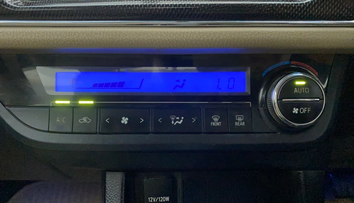 2015 Toyota Corolla Altis VL CVT PETROL, Petrol, Automatic, 51,236 km, Automatic Climate Control