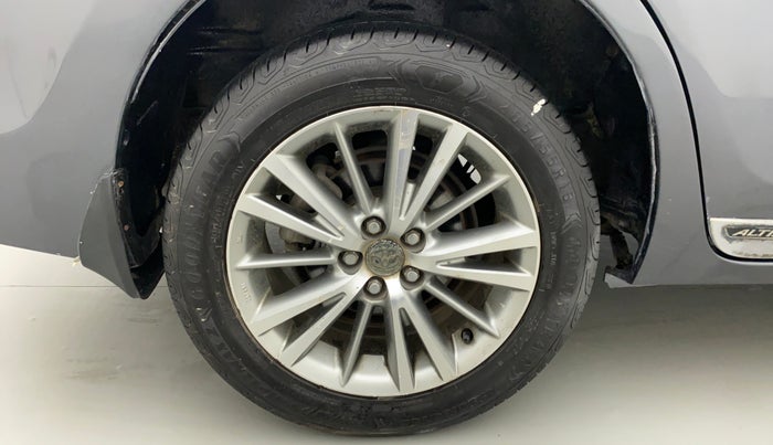 2015 Toyota Corolla Altis VL CVT PETROL, Petrol, Automatic, 51,236 km, Right Rear Wheel