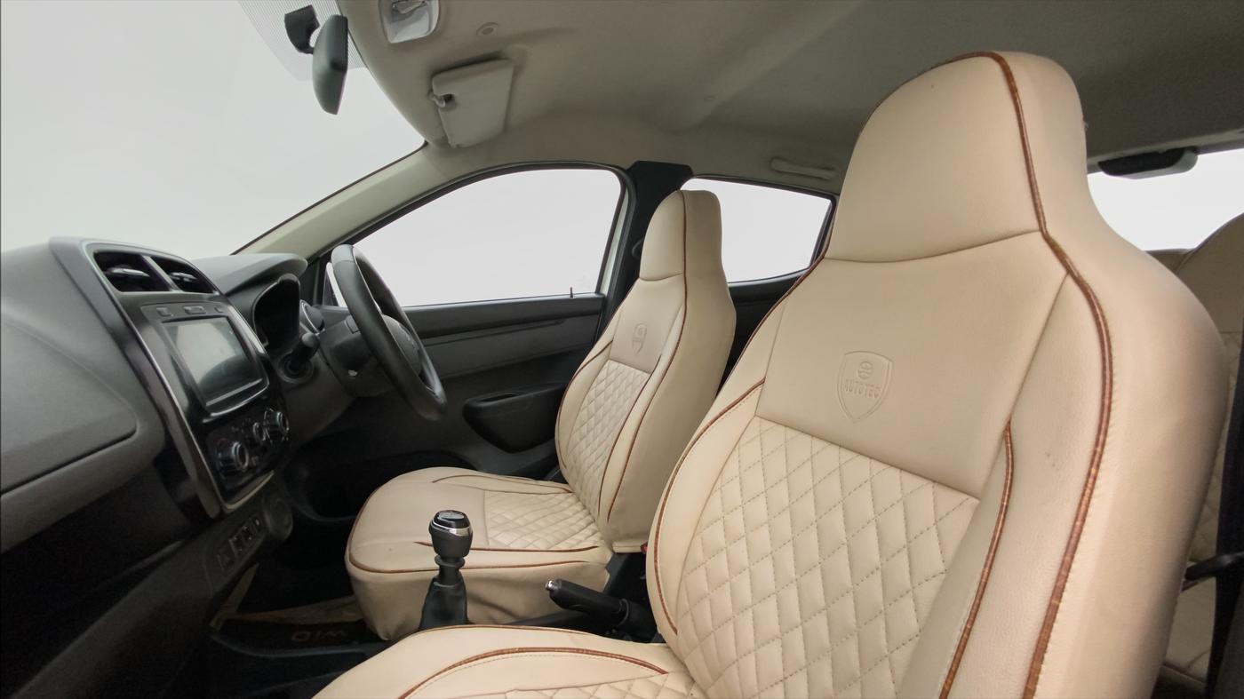 2019 Renault Kwid RXT, Petrol, Manual, 44,363 km, Right Side Front Door Cabin