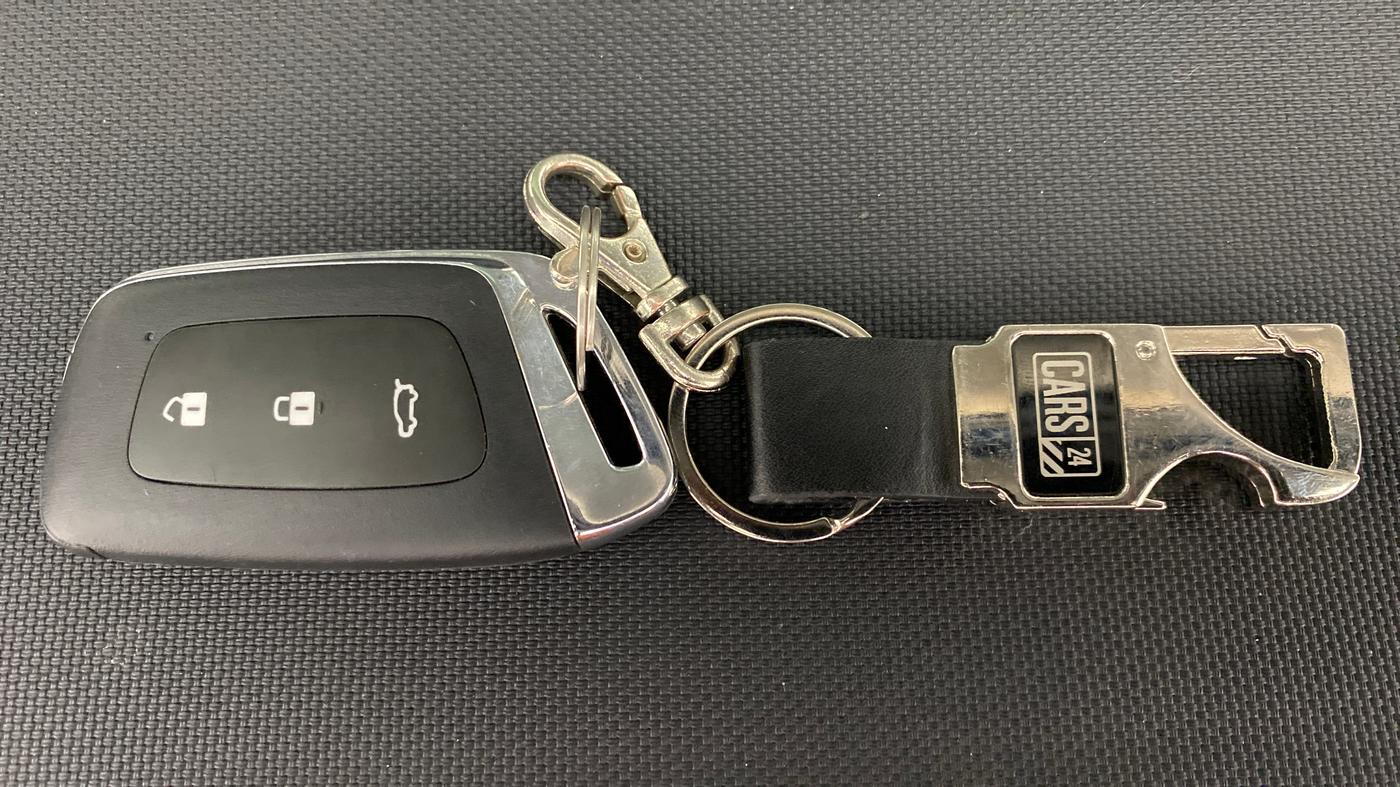 2020 MG HECTOR SHARP DCT PETROL, Petrol, Automatic, 11,765 km, Key Close Up