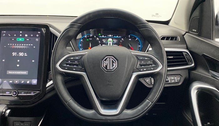 2020 MG HECTOR SHARP DCT PETROL, Petrol, Automatic, 11,765 km, Steering Wheel Close Up