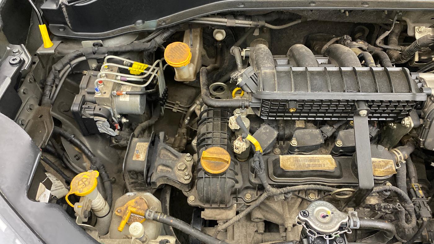 2024 Tata PUNCH Creative Plus AMT, Petrol, Automatic, 20,797 km, Engine View - Right