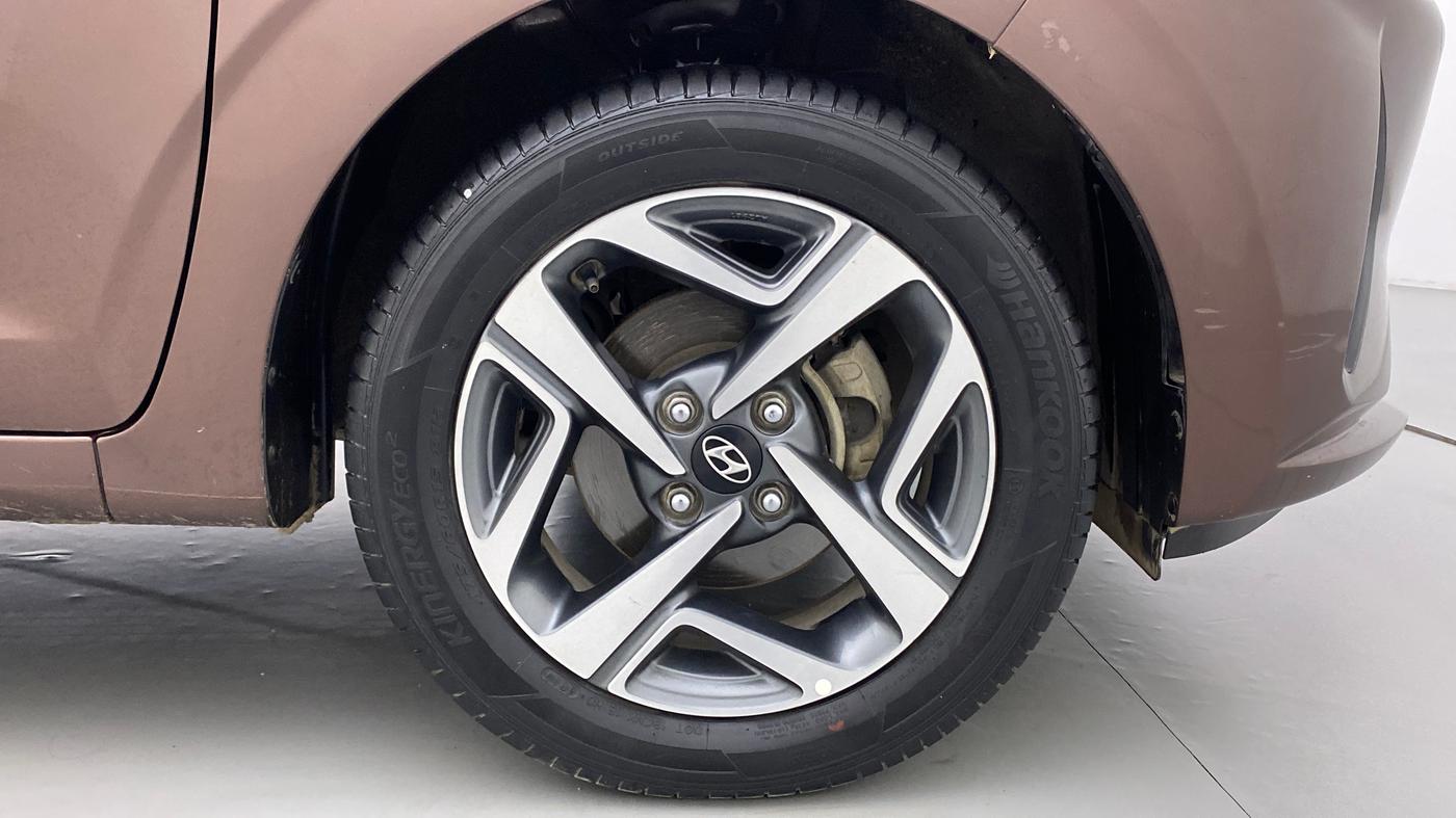 2020 Hyundai AURA SX 1.2 (O), Petrol, Manual, 30,559 km, Right Front Wheel