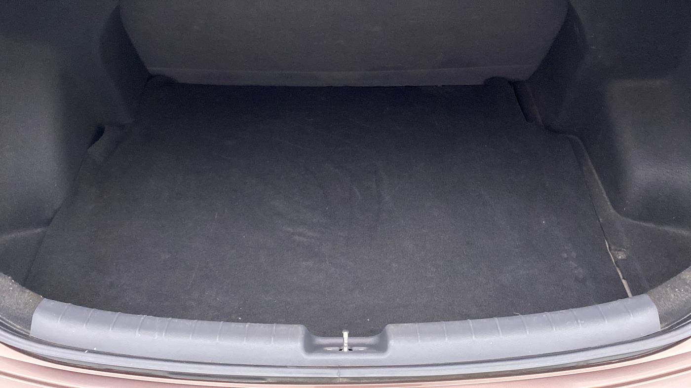 2020 Hyundai AURA SX 1.2 (O), Petrol, Manual, 30,559 km, Boot Inside