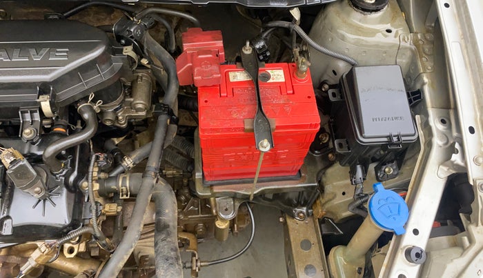 2013 Toyota Etios G, Petrol, Manual, 1,29,814 km, Engine View - Left